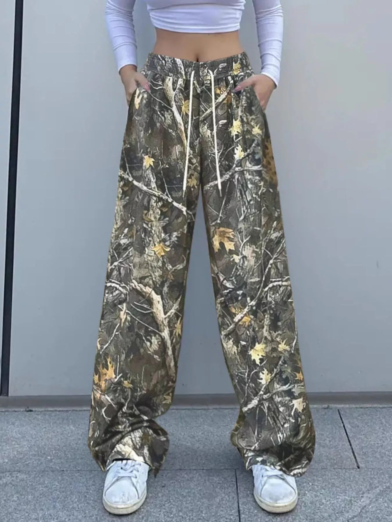 Camo print drawstring pants women green relaxed fit pocketed lounge trousers front